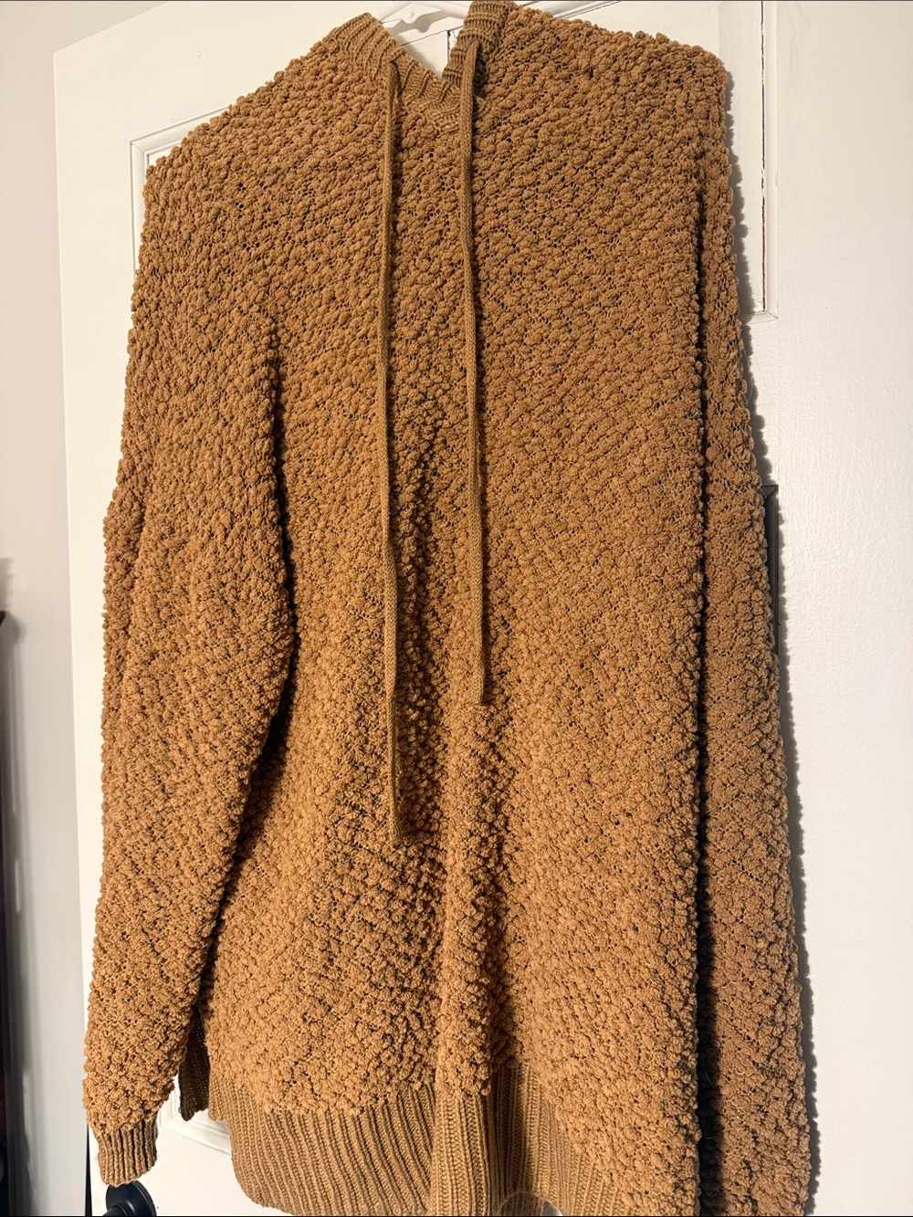 Cozy Popcorn Knit Hooded Sweatshirt in Camel